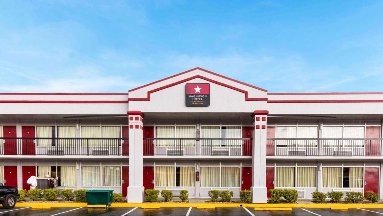 Magnuson Hotel Jacksonville Downtown Exterior photo